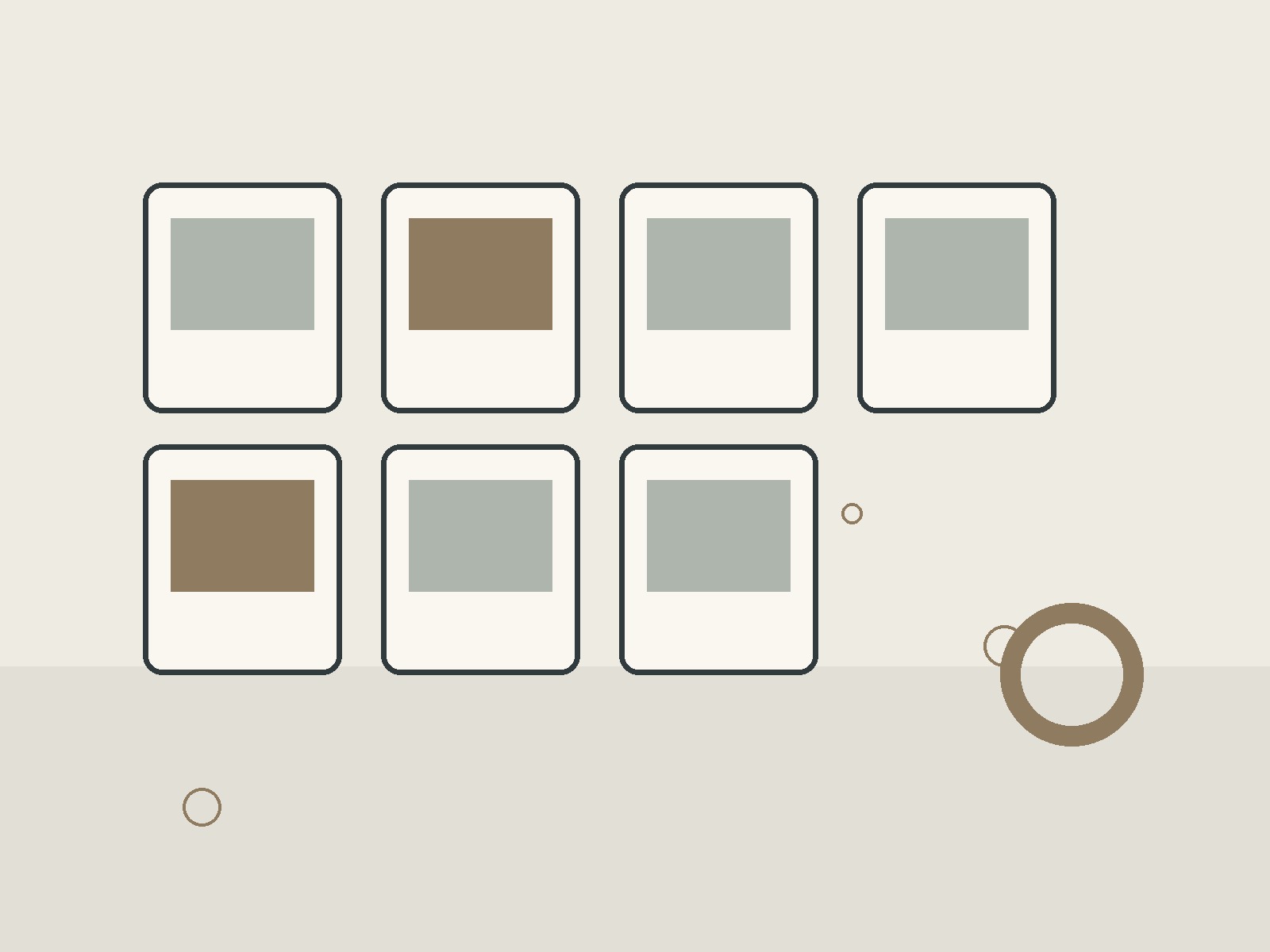 How to Stop Checking Email Constantly shown as a practical everyday setup